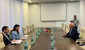 ՀՀ դեսպանի հանդիպումը Վրաստանի Տնտեսության և կայուն զարգացման նախարարի հետ