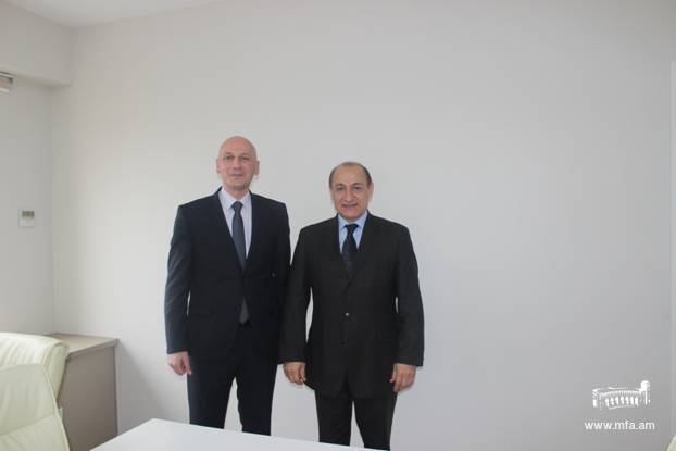 Ambassador Vardanyan met the Head of State Agency on Religious Issues 