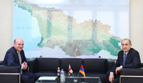 Посол Юрий Варданян встретился с министром финансов Грузии