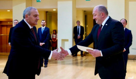 Դեսպան Սադոյանն իր հավատարմագրերը հանձնեց Վրաստանի նախագահին