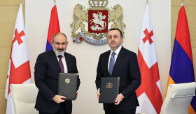 Nikol Pashinyan and Irakli Garibashvili sign declaration of establishment of strategic partnership between the Republic of Armenia and Georgia